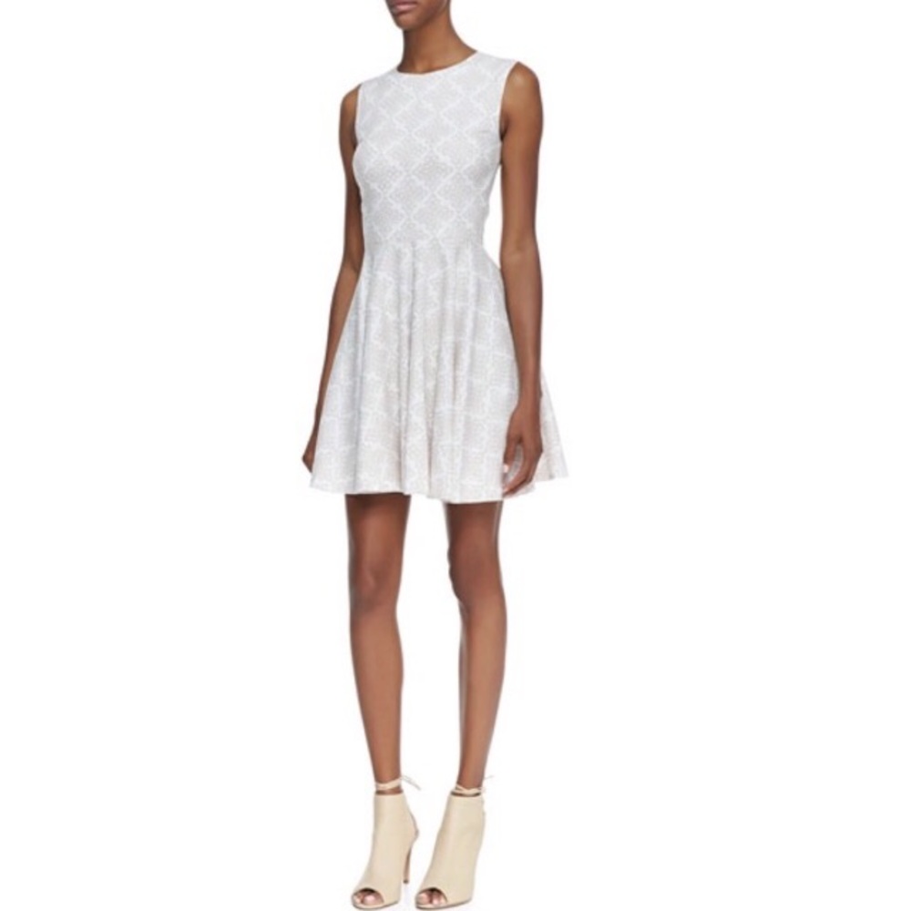 Diane Von Furstenberg Floral dress